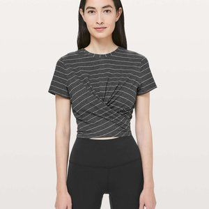 LULULEMON | TIME TO RESTORE SHORT SLEEVE TOP